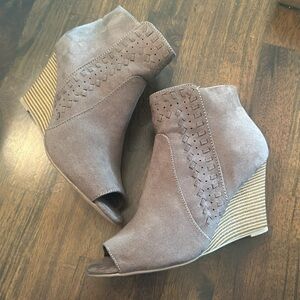 Report Peep Toe Bootie, Brown, Size 6.5, NWOT